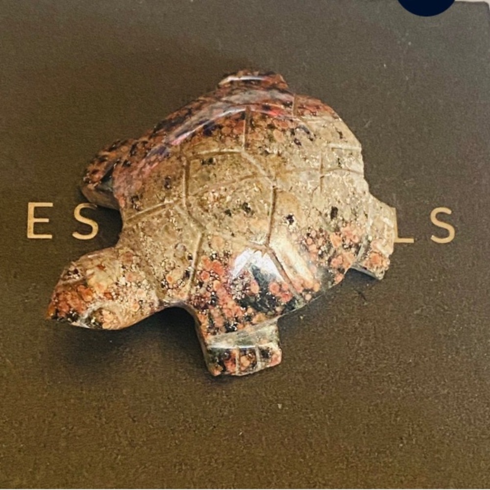 Granite turtle